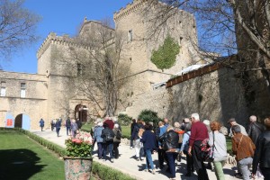 2023 04 19 Chateau de la Barben Visa 2000-10