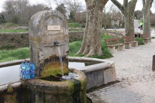 2025-04-04-Fons-sur-Lussan-Visa-2000-05