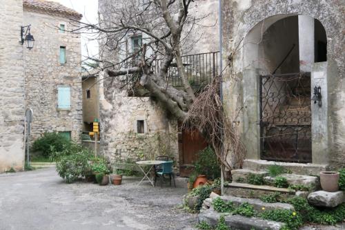2025-04-04-Fons-sur-Lussan-Visa-2000-71