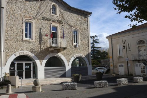 2025-11-07-Salindres-Visa-2000-02