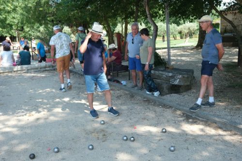 2026-06-08-Manade-du-Mazet-093